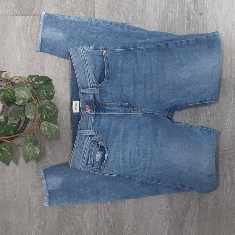 Sneak Peek Distressed Jeans